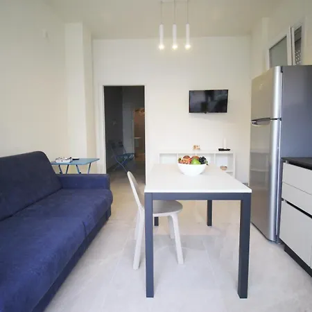 Azzurro Mare 3* Torre Mozza